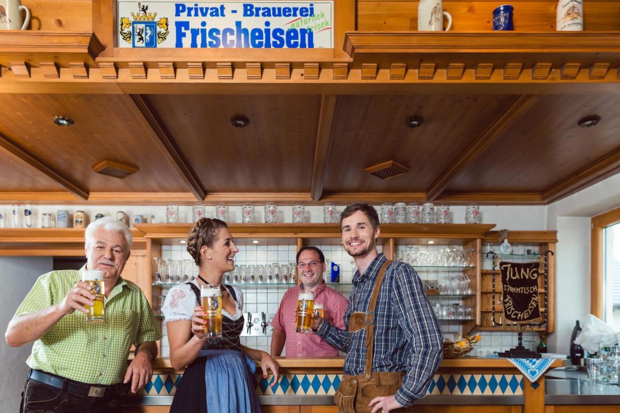 Brauerei Und Gasthof Frischeisen Kelheim Exterior photo